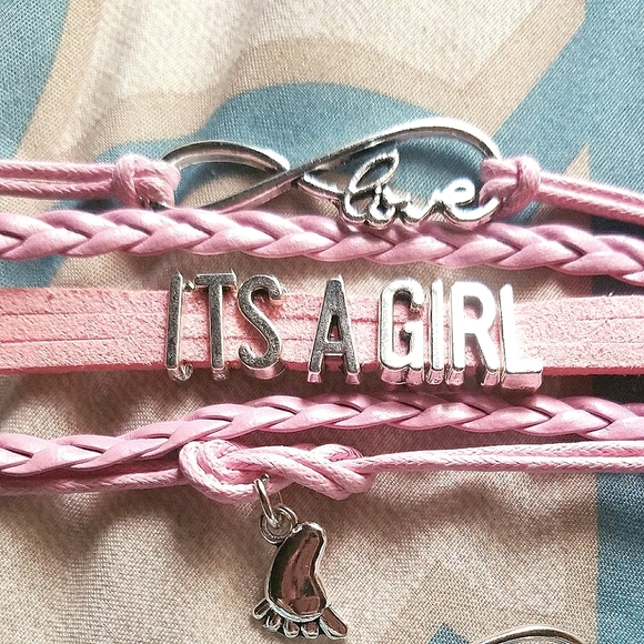 🍼IT'S A GIRL bracelet💕 - Picture 1 of 1